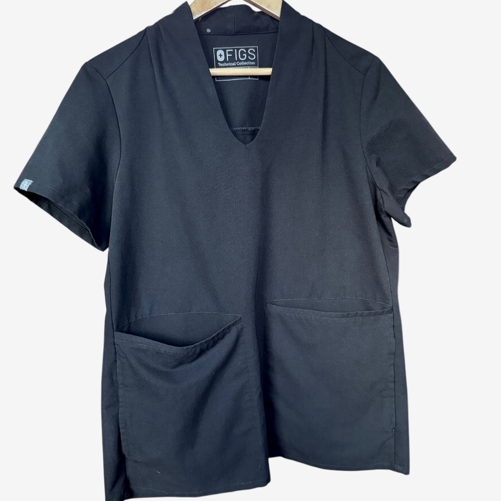 FIGS Banepa Oversized Black Scrub Top Sz‎ M